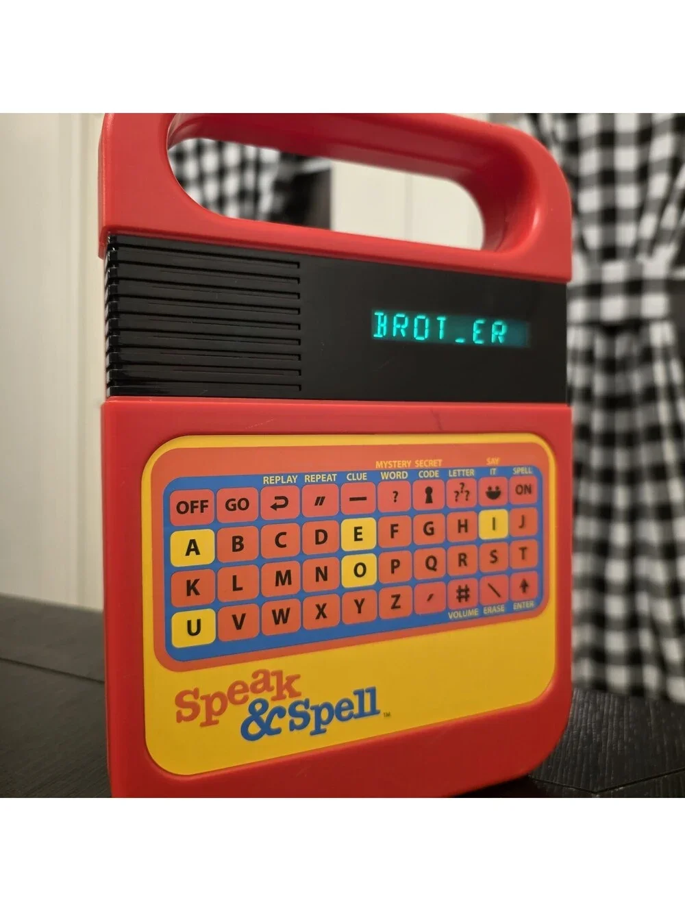 Speak & Spell Electronic Learning Toy Tested Works PlayMonster Kahoot EUC